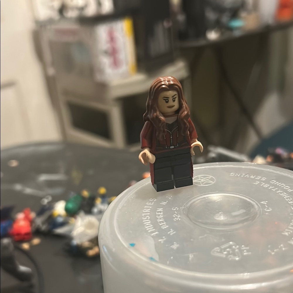 Wanda from the now retired airport battle set